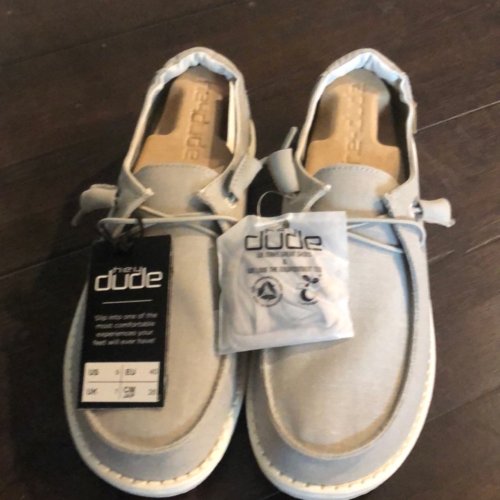 Men’s hey dude chambray light grey shoes